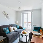 Montmartre Abbesses City Apartment